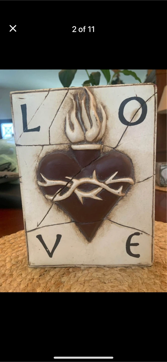 did Dickens Decorative Wall Art "LOVE" Sacred Heart