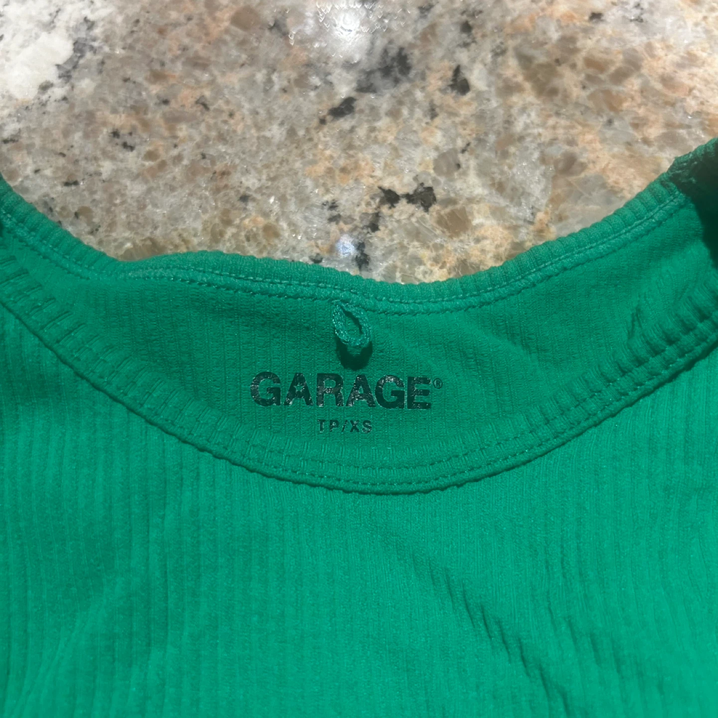 Garage Sterling Seamless Green Cutout Tank Top - photo 2