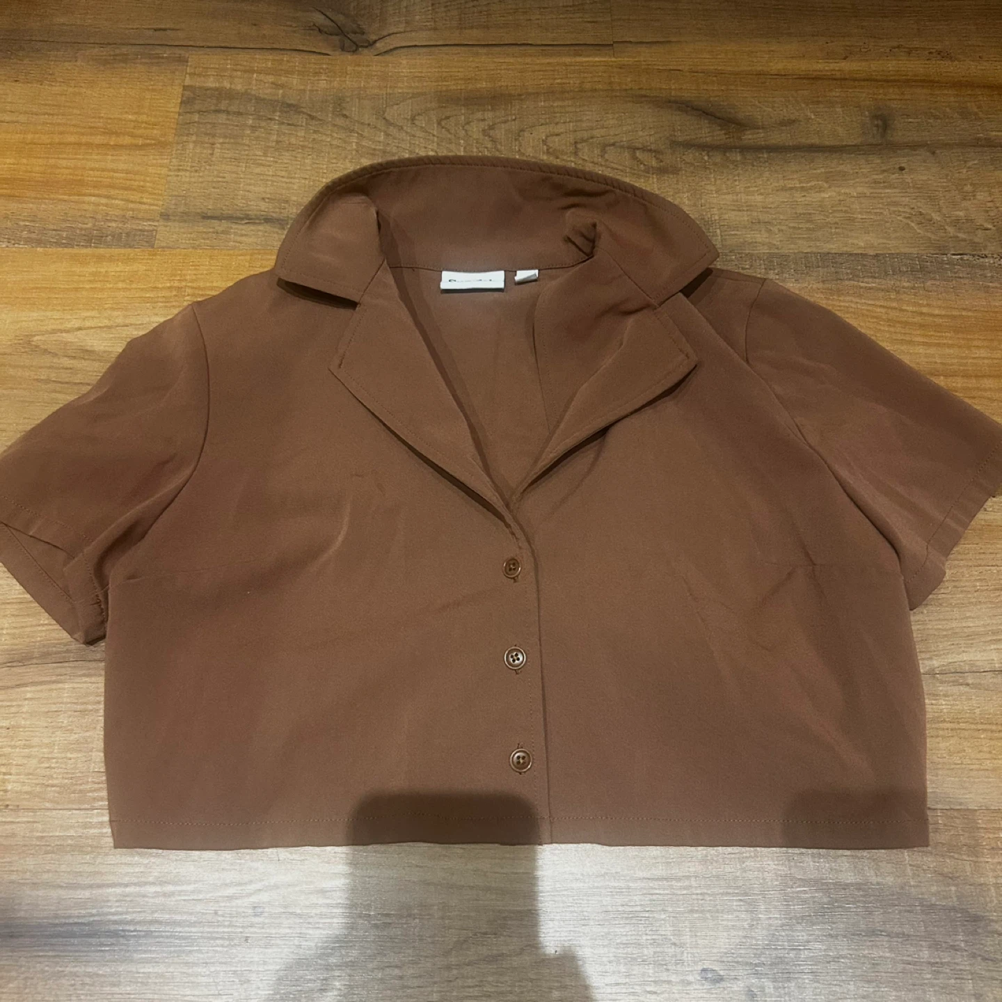 Aritzia Sunday Best Tuesday Cropped Blouse