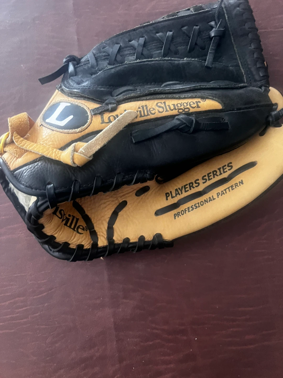 Louisville Slugger Players Series 13 inch Baseball Glove - photo 4