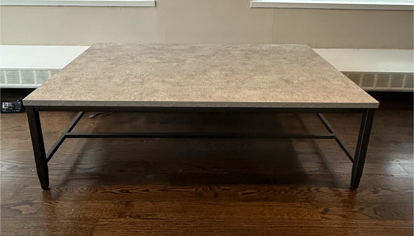 Ashley Furniture Shybourne Rectangular Cocktail Table - photo 3