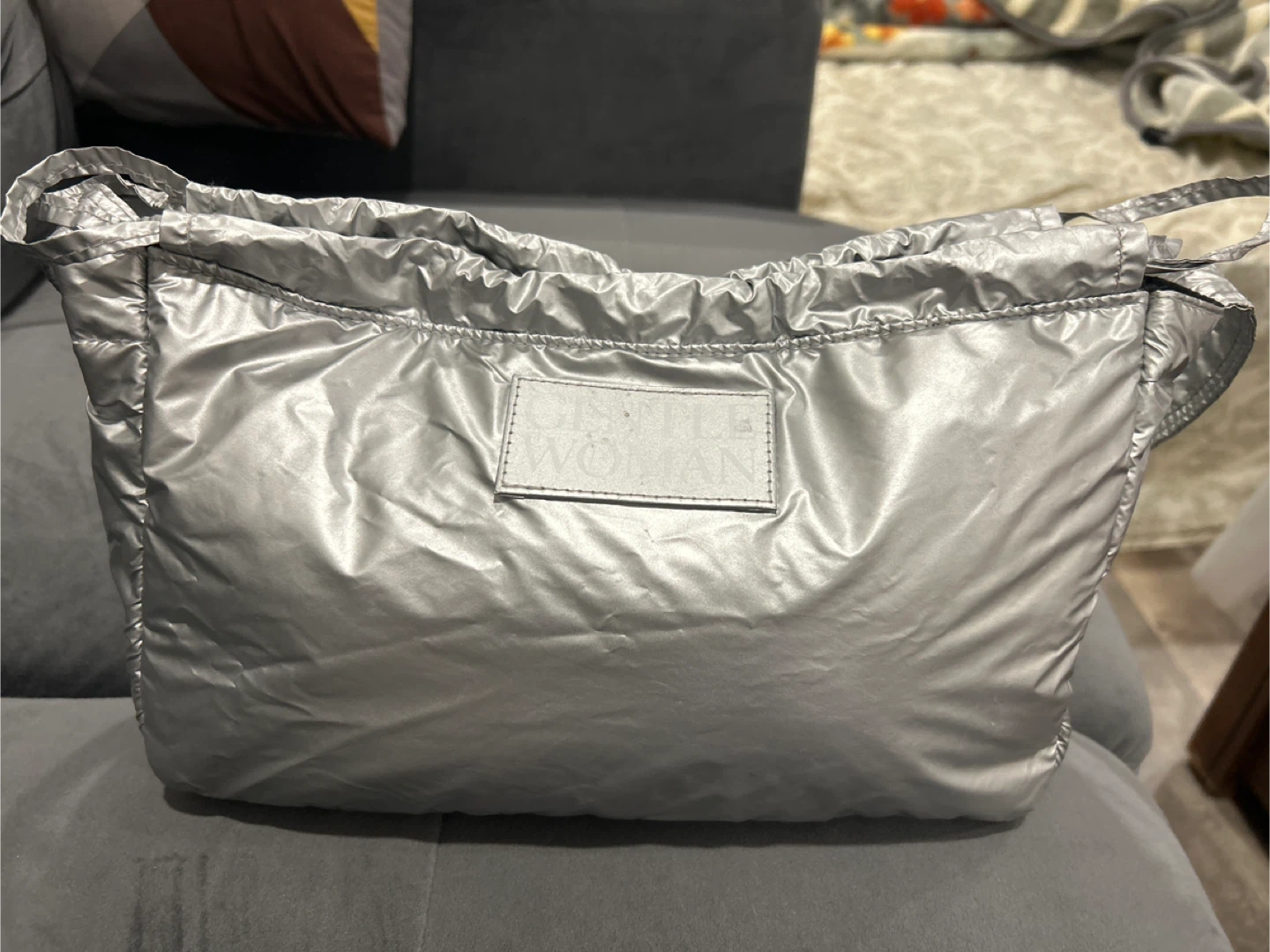 GENTLE WOMAN Silver Puffer Drawstring Bag - photo 2