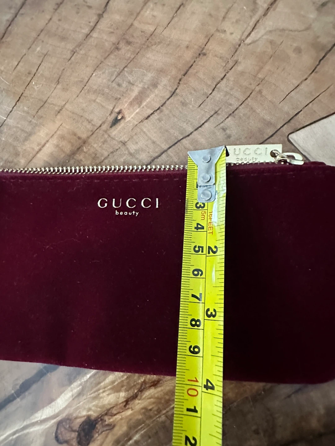 Gucci Beauty Velvet Pouch - photo 4