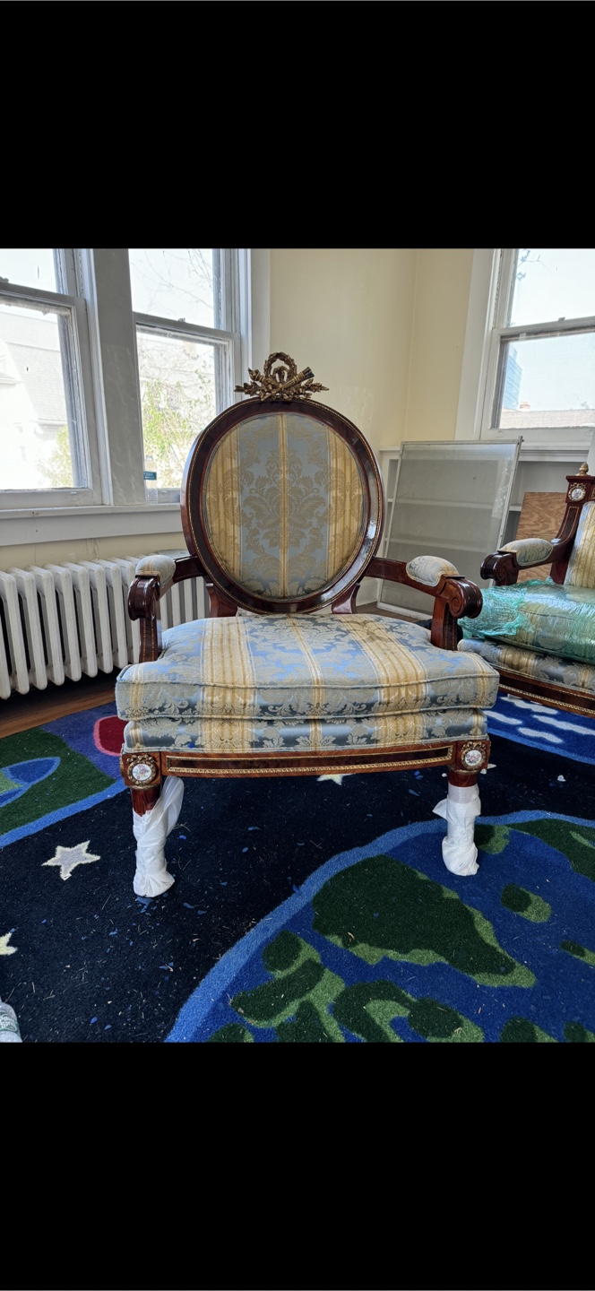 Antique Spanish  Style Sofa and Chairs Set - photo 3
