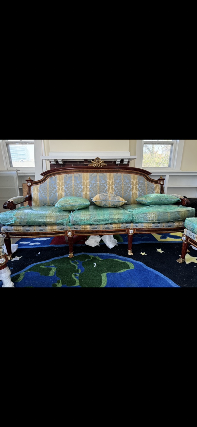 Antique Spanish  Style Sofa and Chairs Set - photo 4