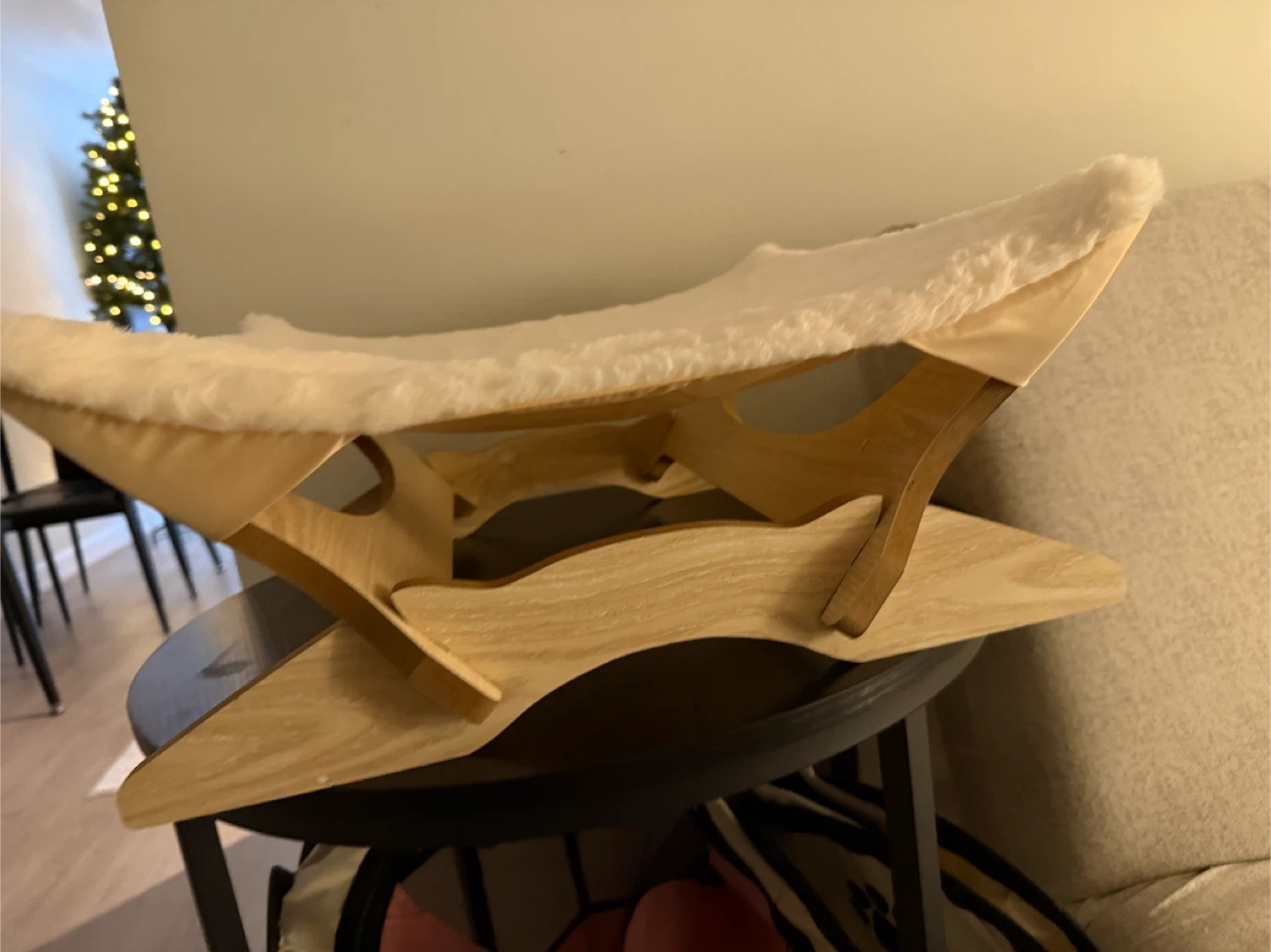Cream Faux Fur Cat Hammock Bed - photo 3