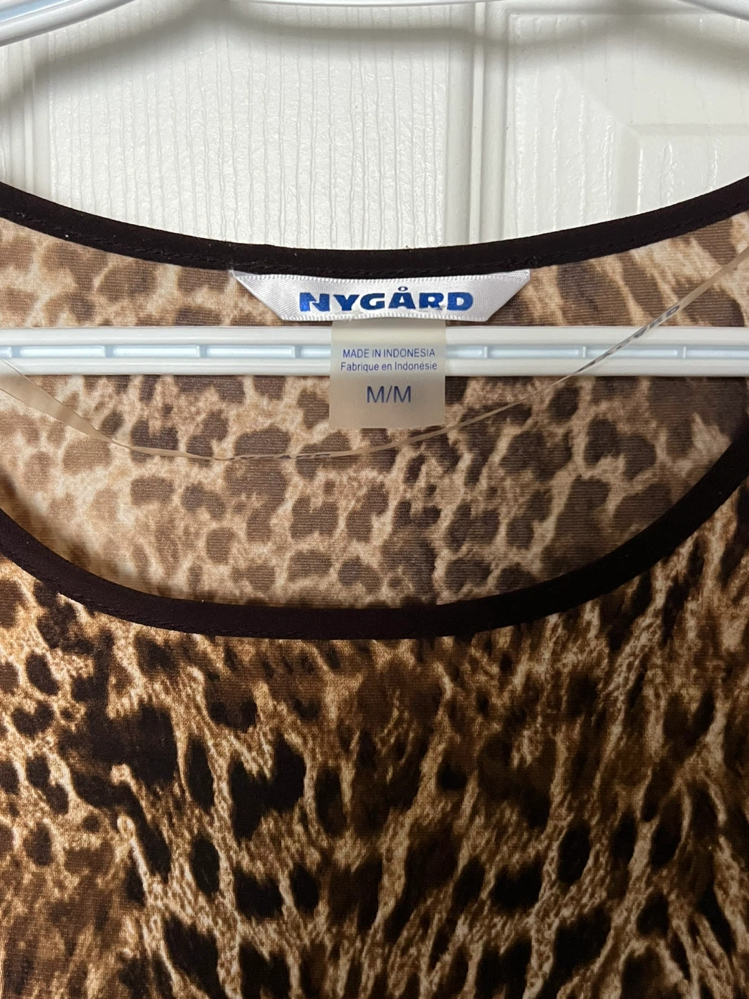 Nygard Leopard Print Short Sleeve Top Size M - photo 2