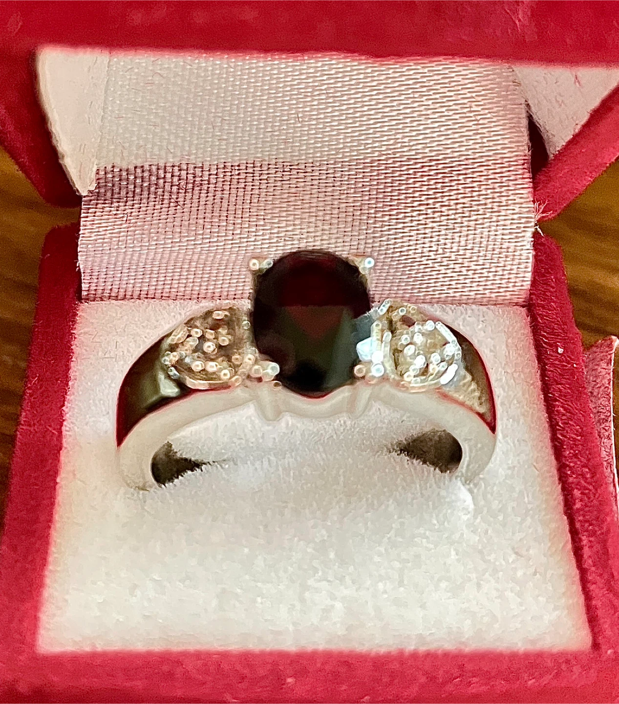 Silver Ring with Garnet and Cz stones - photo 2