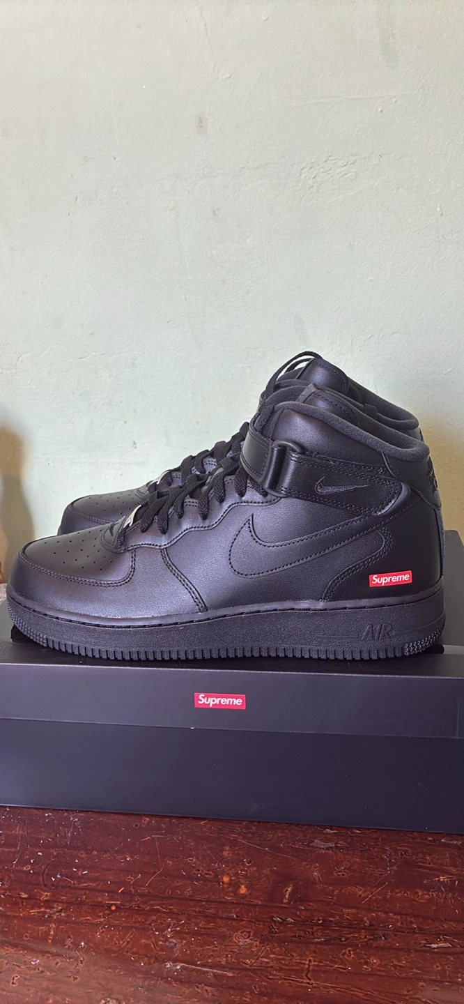 Supreme x Nike Air Force 1 Mid SP Black "Black" Size 10.5 - photo 2