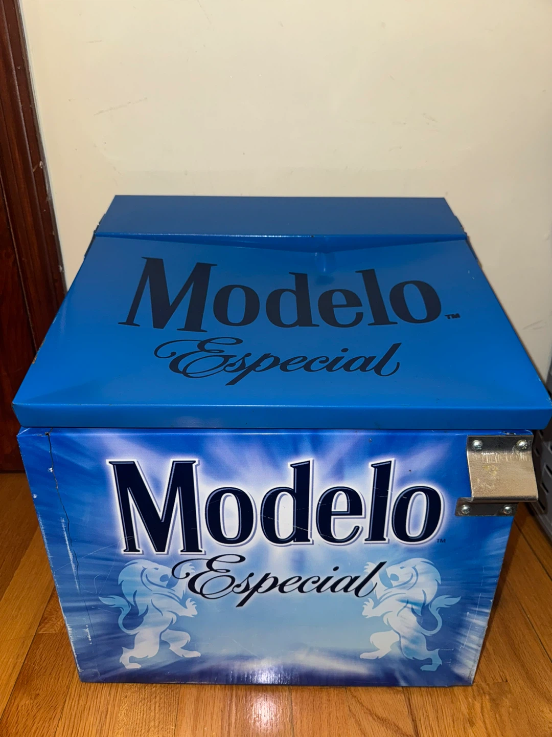 Modelo Especial Blue Cooler Ice Chest