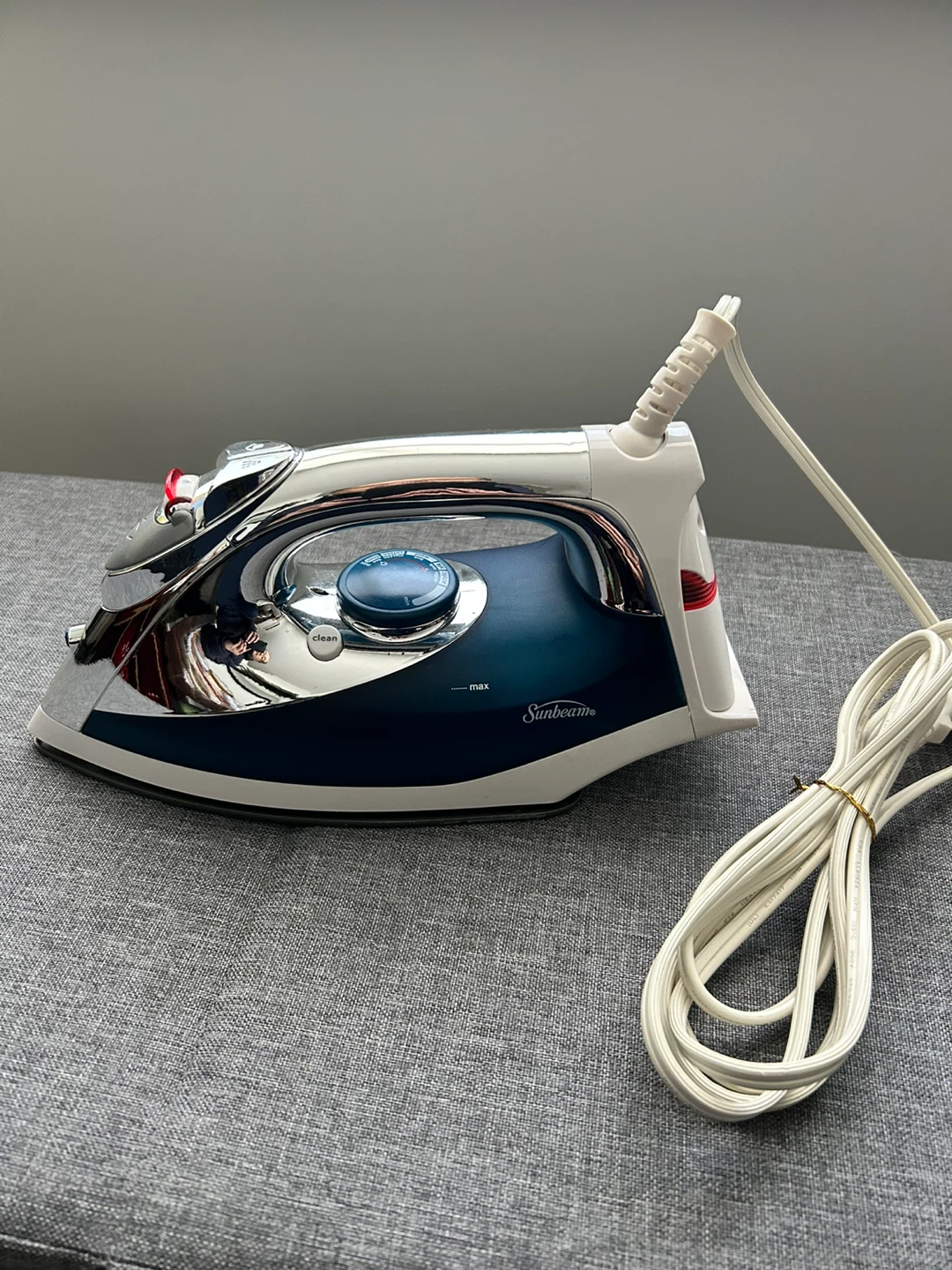 Sunbeam Steam Master Iron