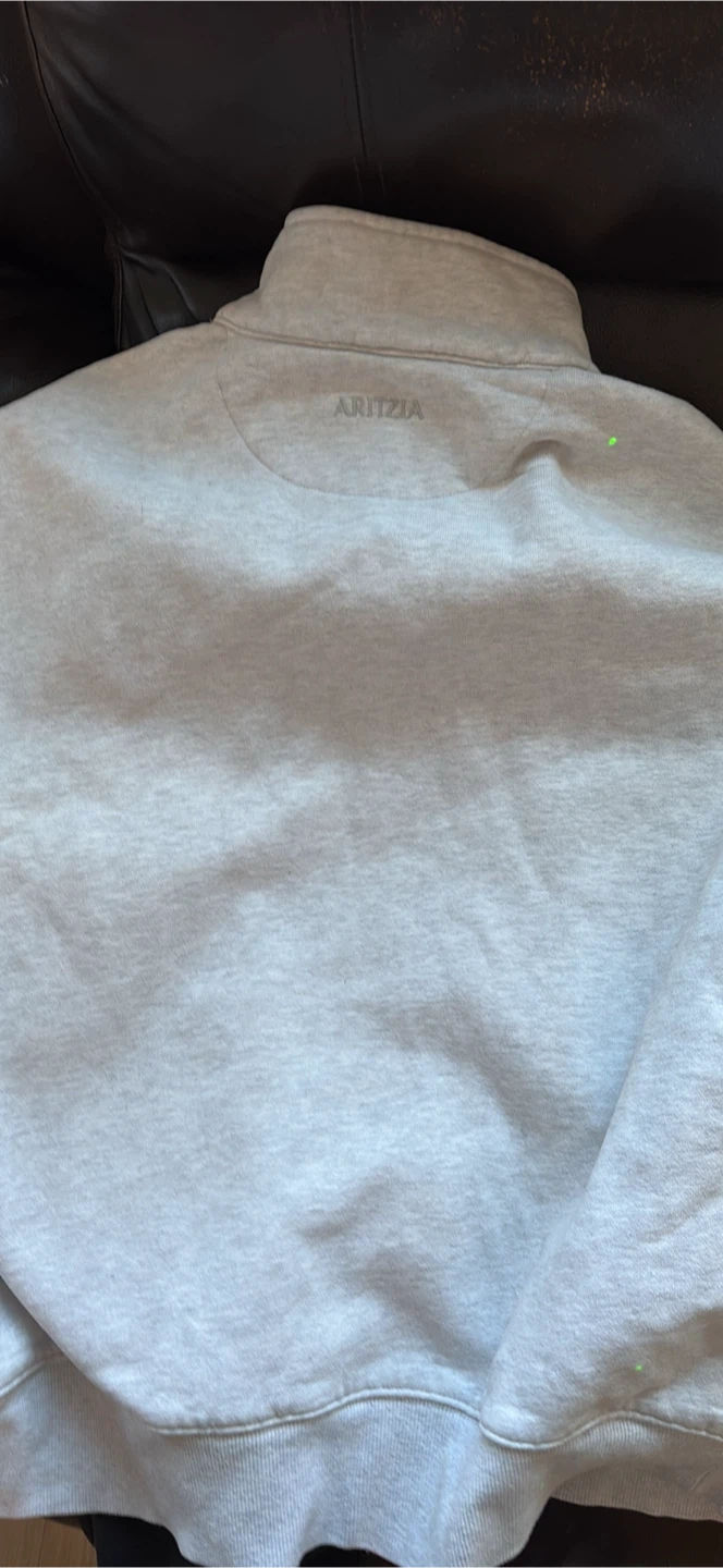 Aritzia Quarter Zip Sweatshirt - photo 2