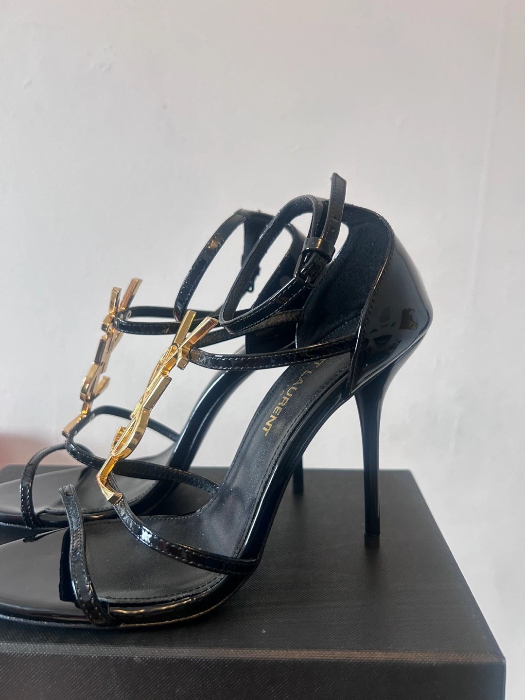 Saint Laurent Black Patent Leather YSL Heels - photo 3