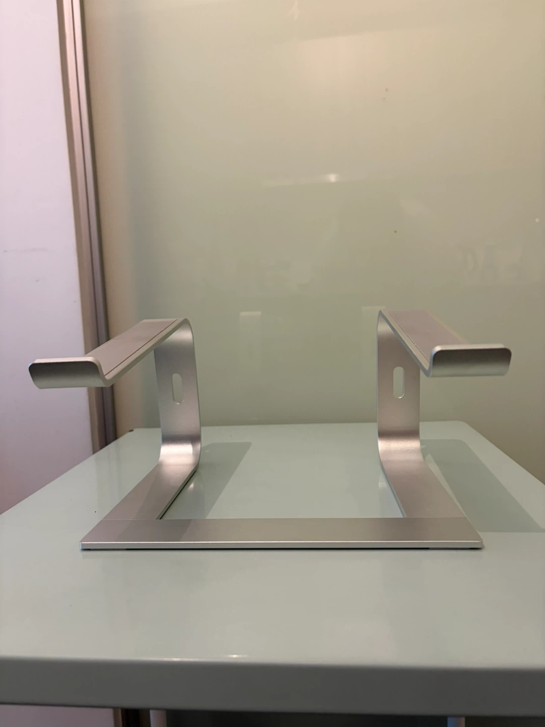 Aluminum Laptop Stand - photo 2