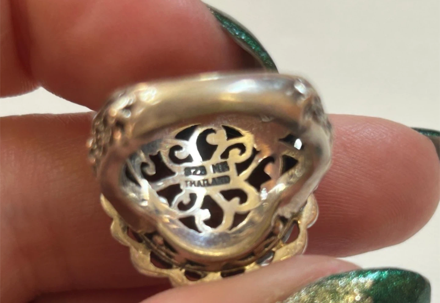 Sterling Silver Ring - Size 7 - Spiny Oyster Shell - photo 2