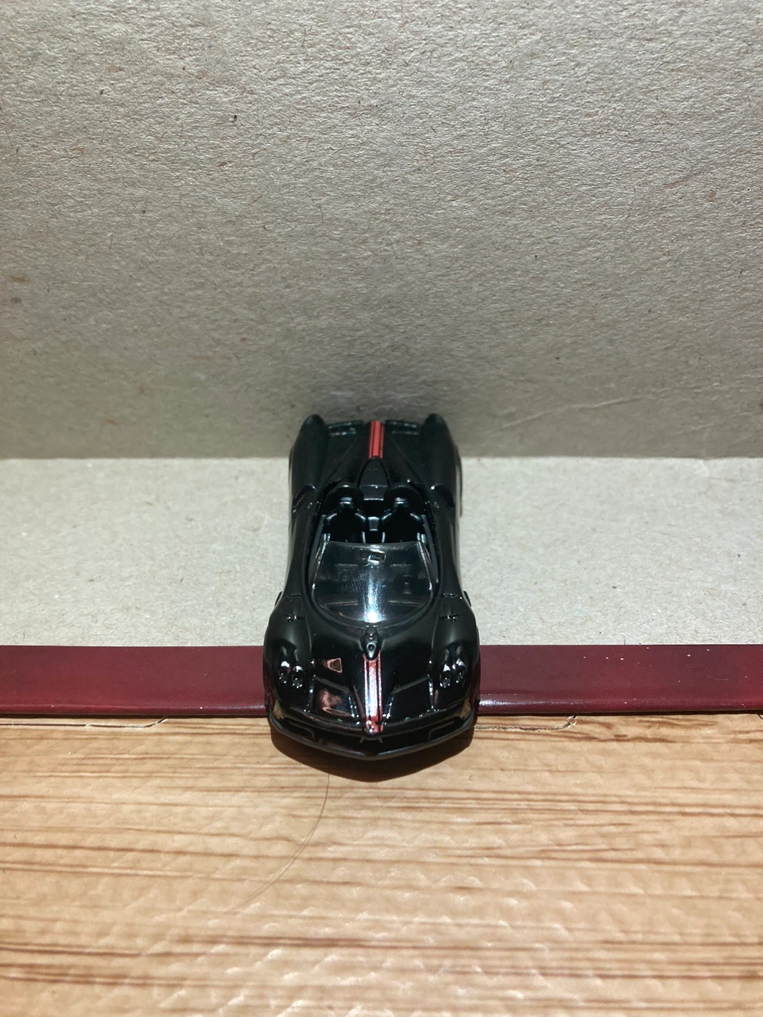 Hot Wheels Loose / 17 Pagani Huayra Roadster / Black - photo 2