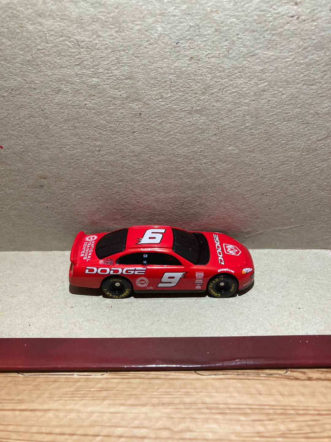 NASCAR Loose / Dodge 9 / Red - photo 3