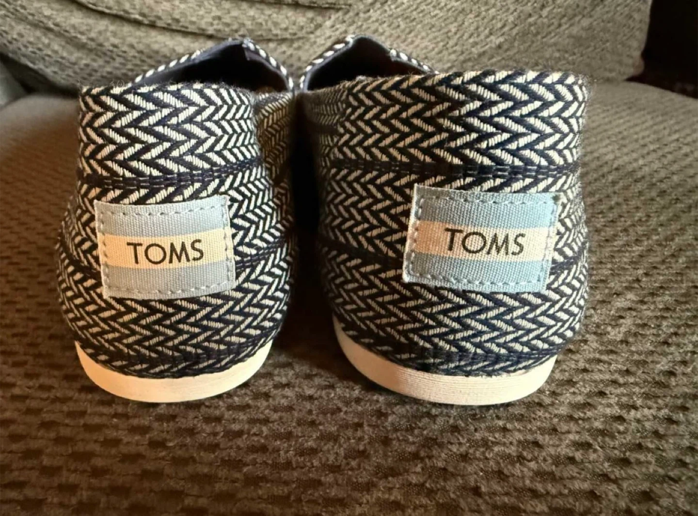 New TOMS Women's Espadrille Shoes - Size 8.5 - photo 3