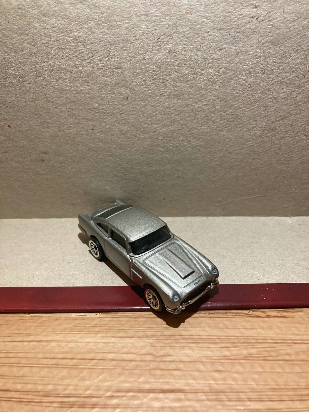 Hot Wheels Fast & Furious Loose / Aston Martin 1963 DB5 / Silver