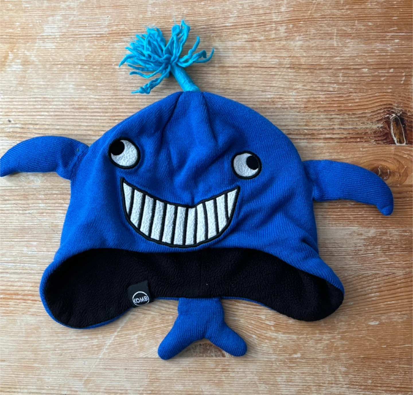 🏆Kombi Moby the Whale Children's Hat Size 1