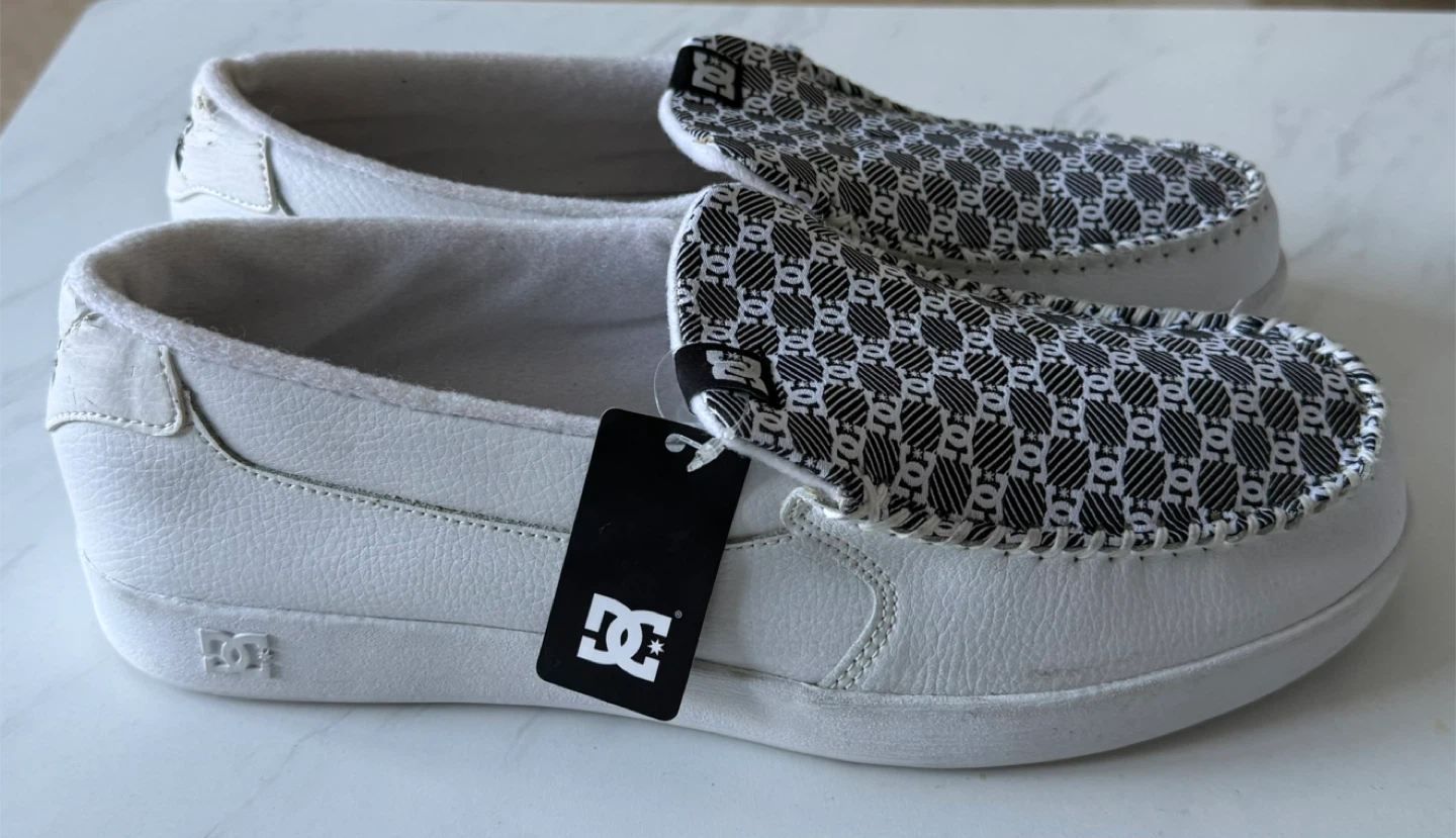 DC Shoes Men's White Slip-On Loafers - photo 4