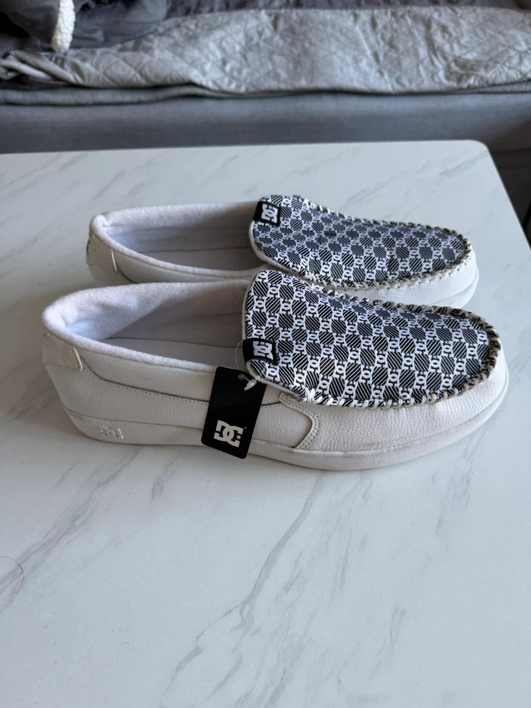 DC Shoes Men's White Slip-On Loafers - photo 2