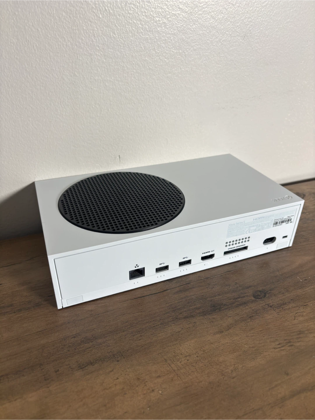 Xbox Series S (512GB) + Controller - Few Will Act! - photo 3