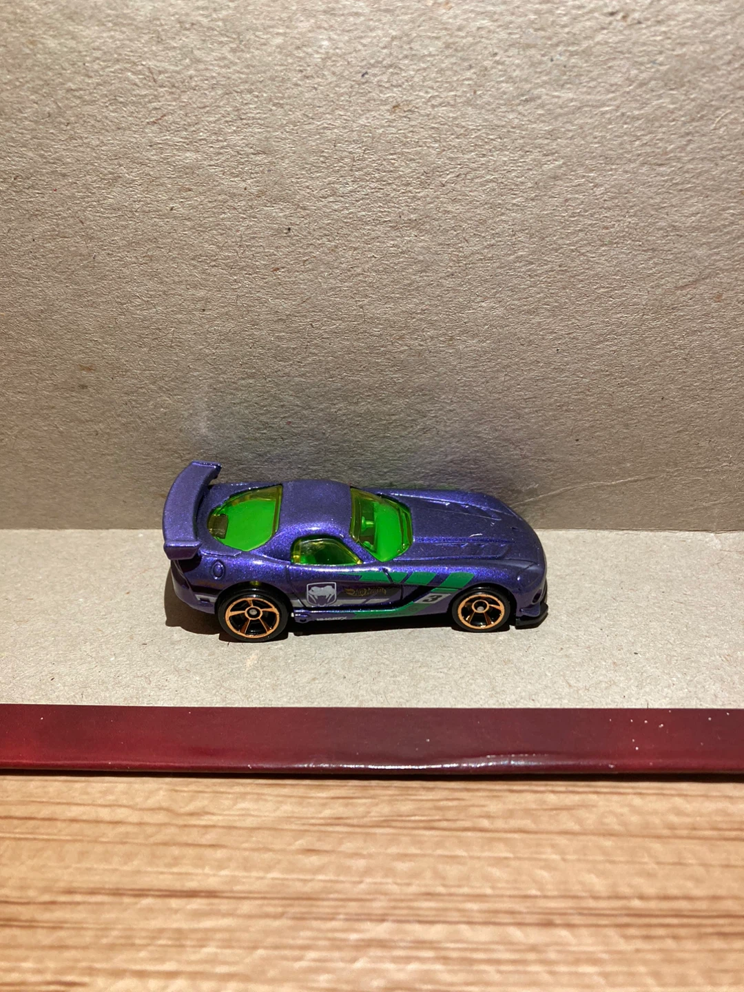 Hot Wheels Loose / Dodge Viper SRT10 ACR / Purple - photo 3