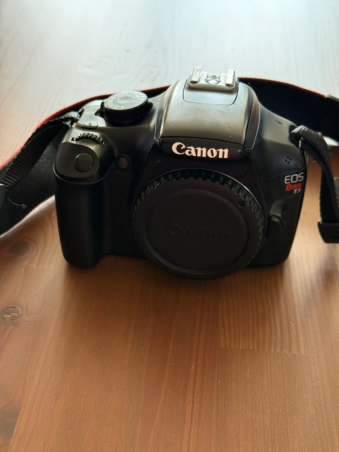 Canon EOS Rebel T3 DSLR Camera with 3 Lenses and Bag - photo 2