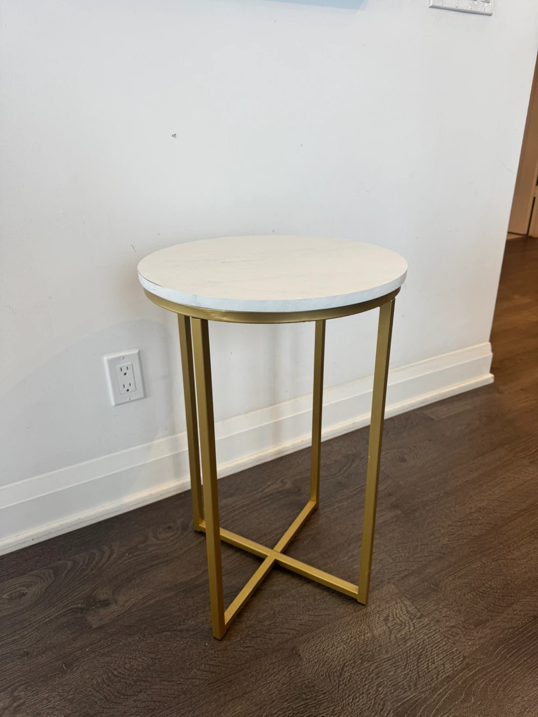 Round Marble Top Side Table with Gold Base - photo 4