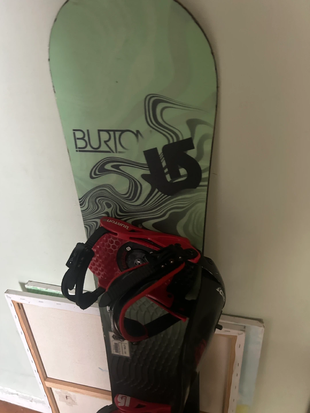 Burton LTR-L 144 Snowboard with Bindings