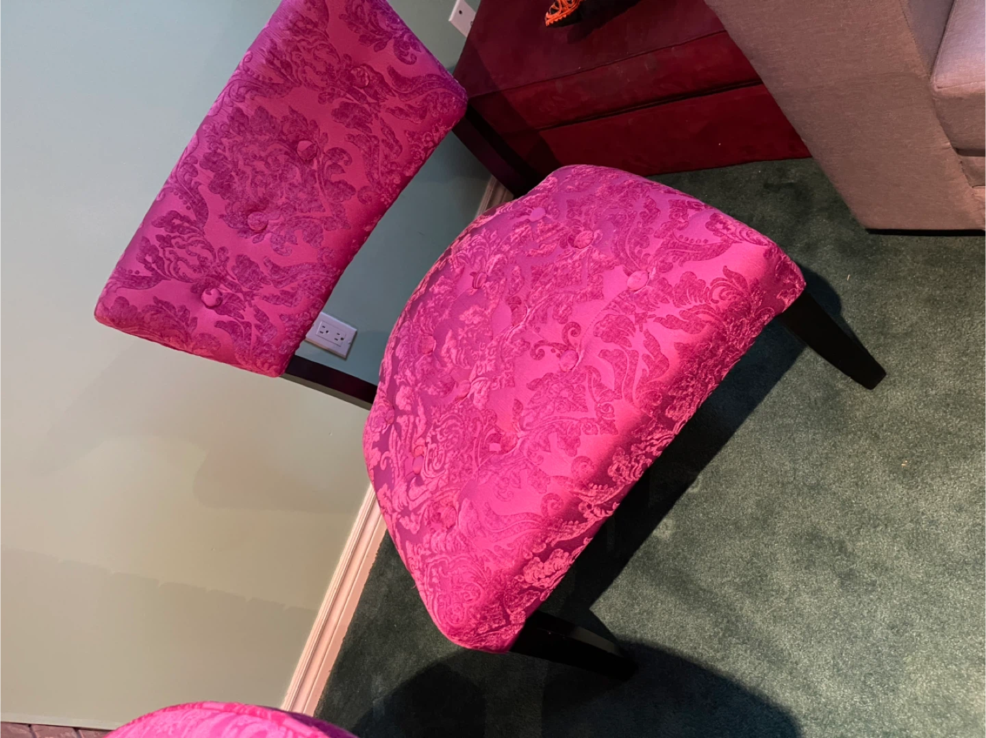 Hot Pink Tufted Accent Chair - photo 2