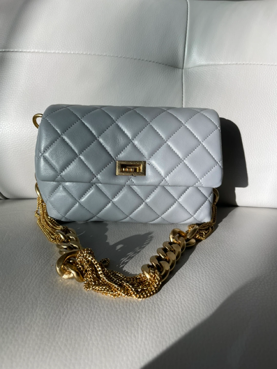 Light Grey Quilted Crossbody Bag with Gold Chain - photo 4