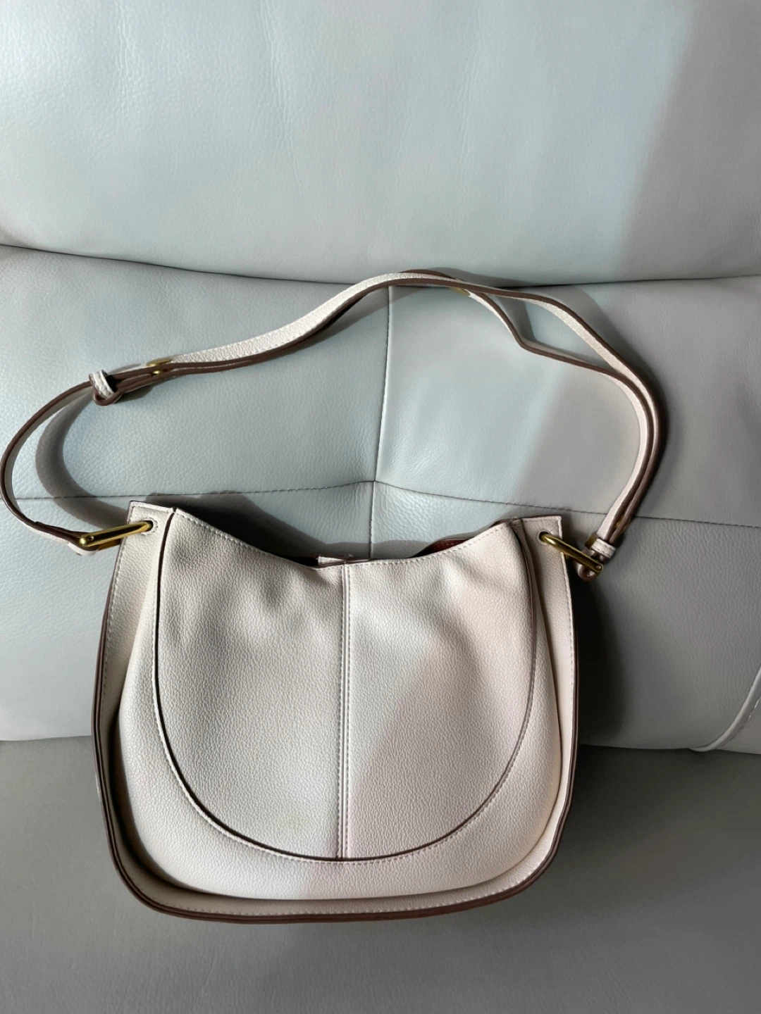 White Leather Shoulder Bag