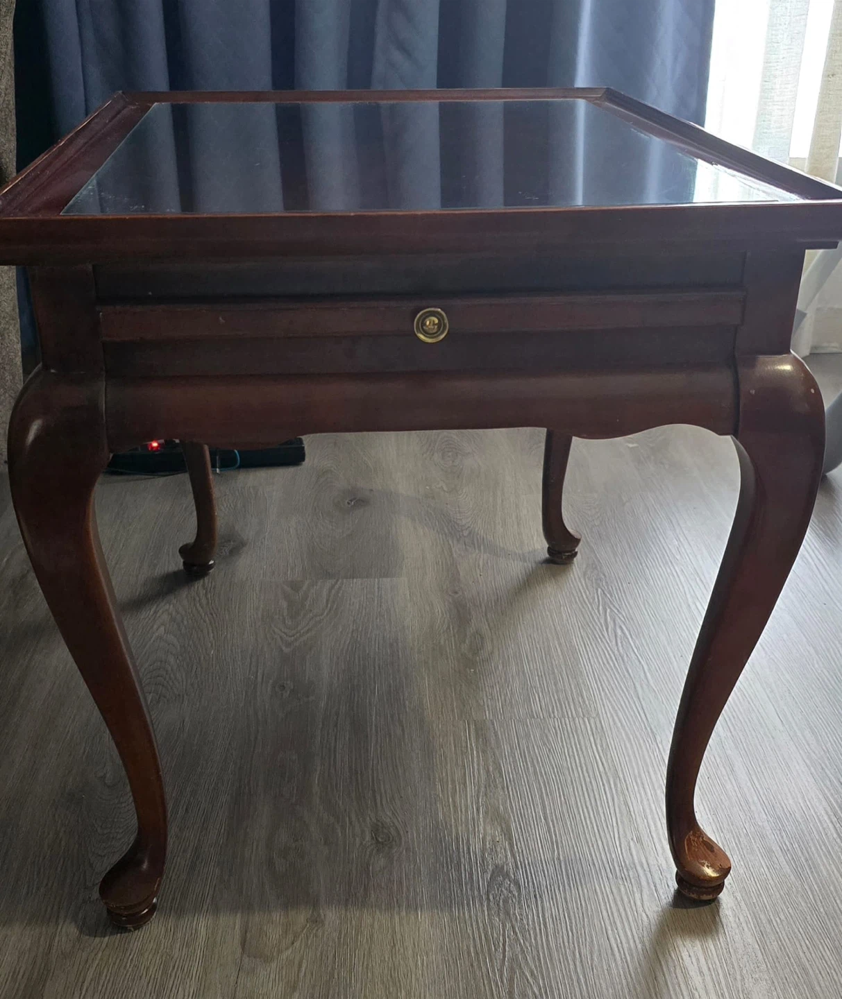 Wooden Coffee Table and side tables with Glass Top - photo 3