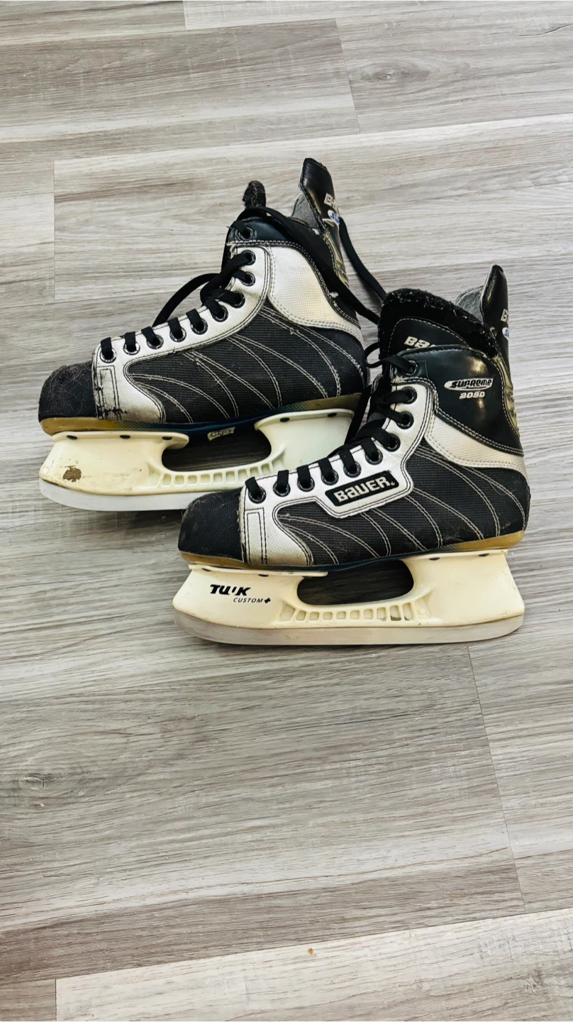 Size 4 - Bauer Supreme 2030 Hockey Skates