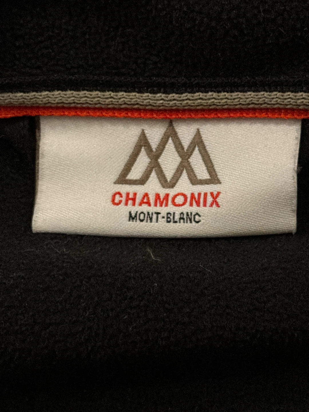 Chamonix Mont-Blanc Black Hooded Jacket Size M - photo 4