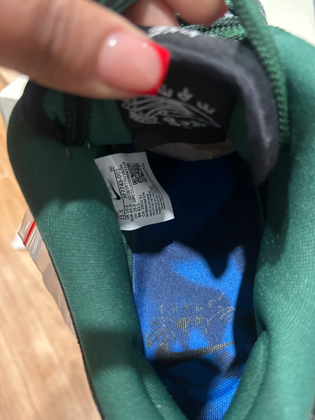 Nike SB Dunk Low Pro "Big Money Savings" Size 11.5