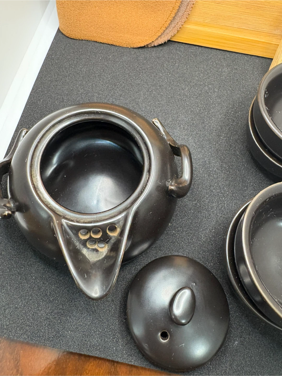 4-Piece Black Tea Set with Carrying Case - photo 5