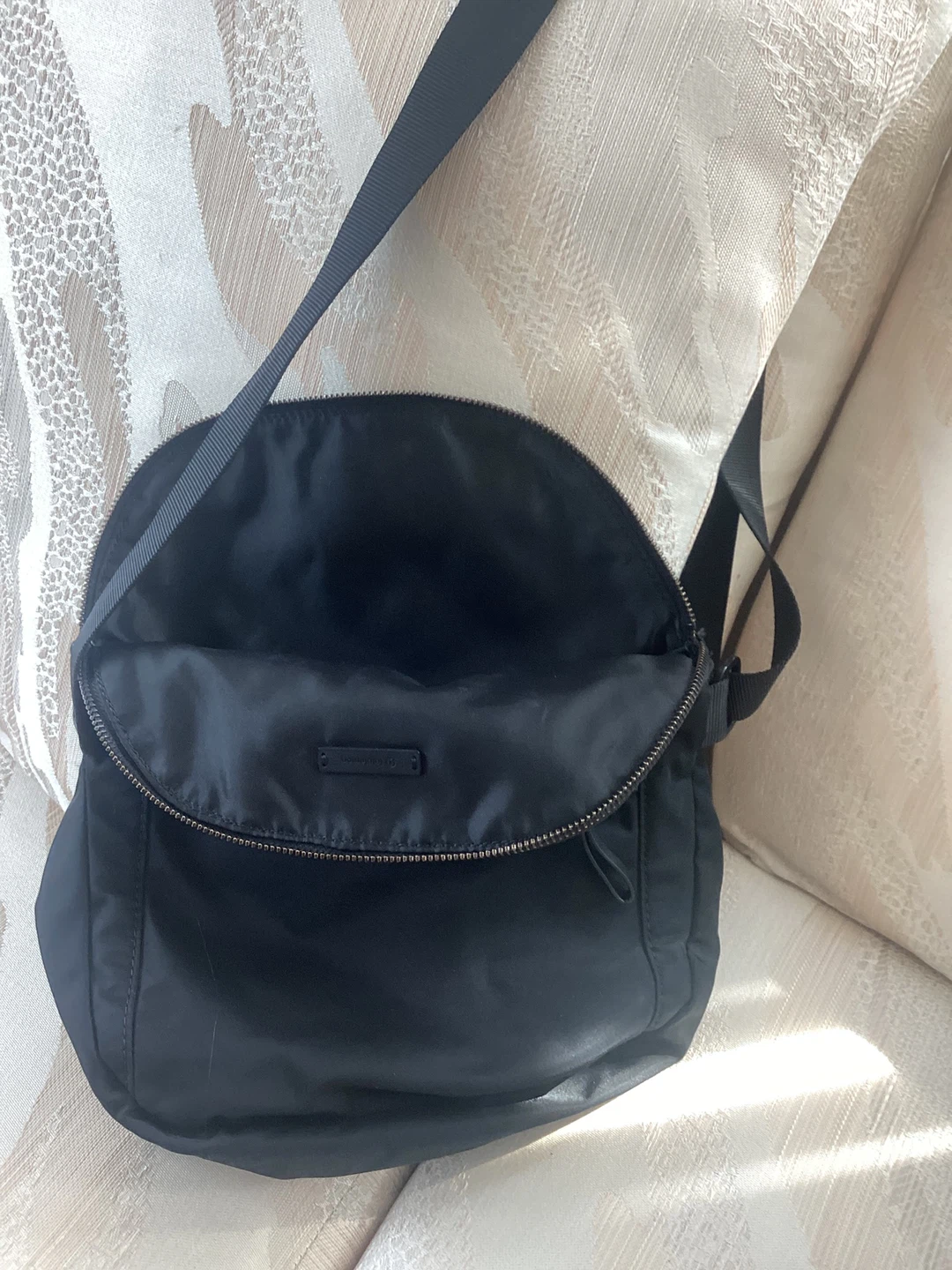 🏆  Lululemon Water Resistant Nylon Purse - photo 4