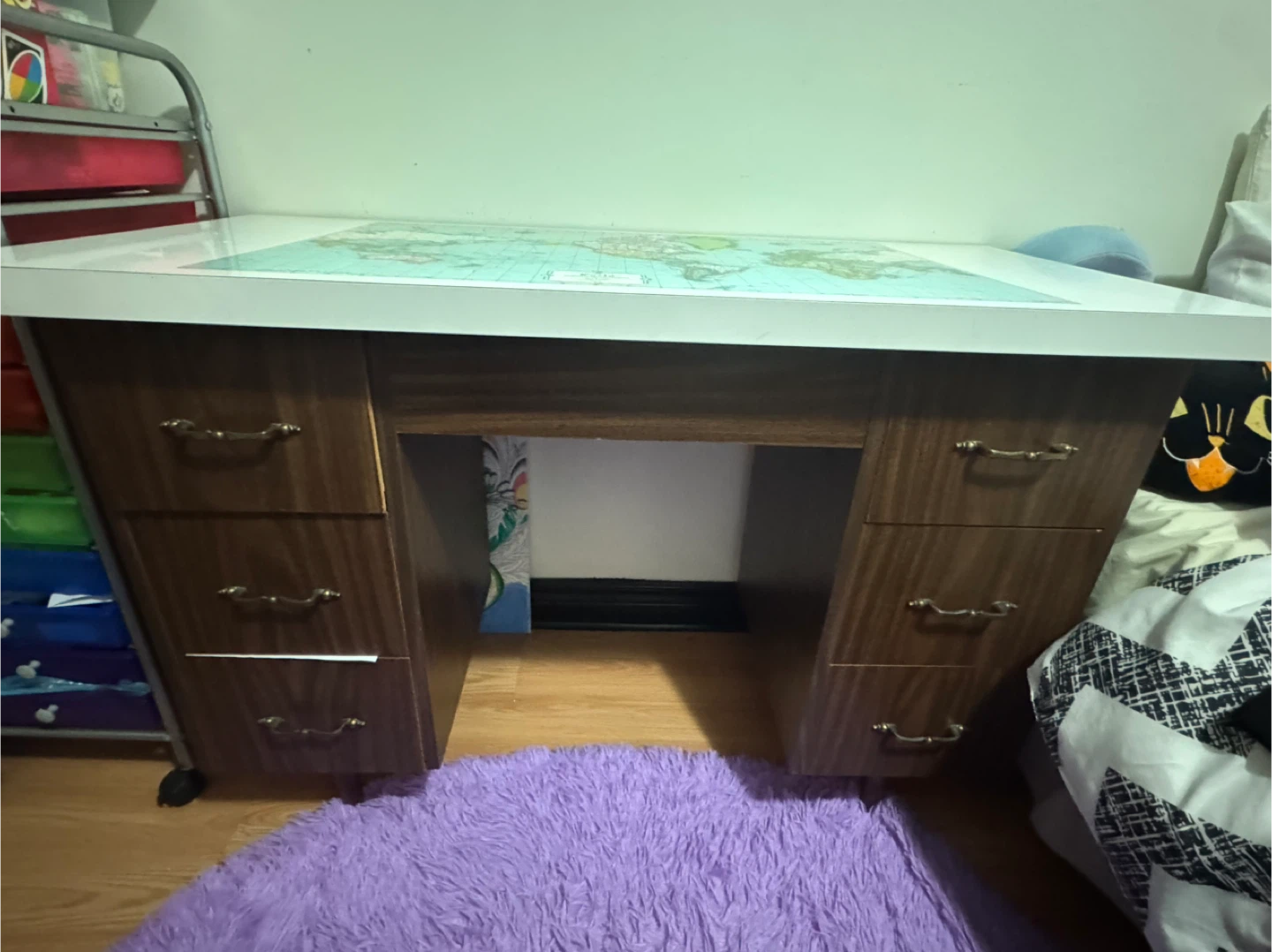 Desk with World Map Top - photo 3
