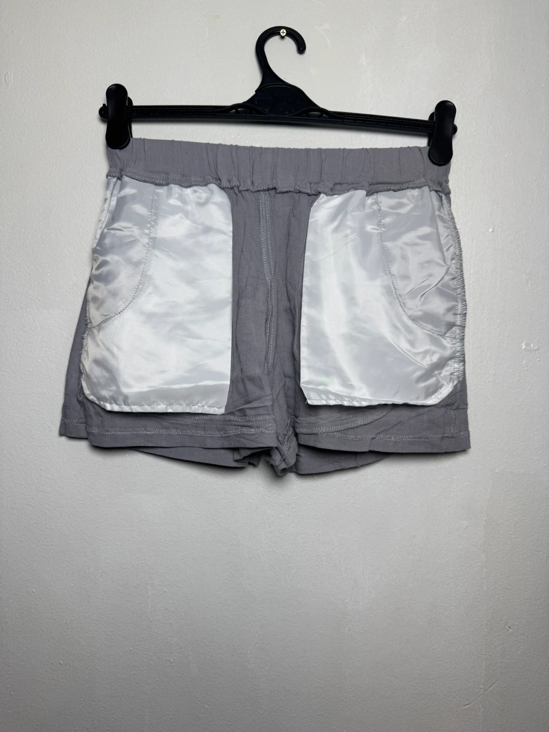 Gray Drawstring Shorts - Size M - photo 4