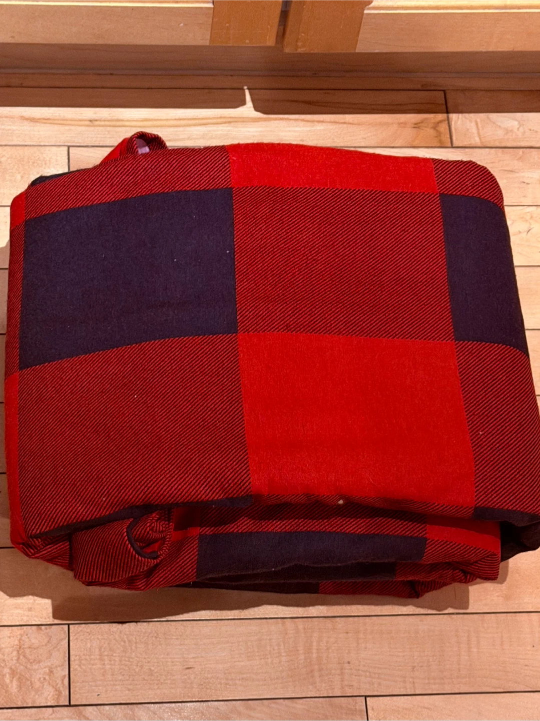 🧡 Buffalo Check Plaid queen flat sheet with pillows