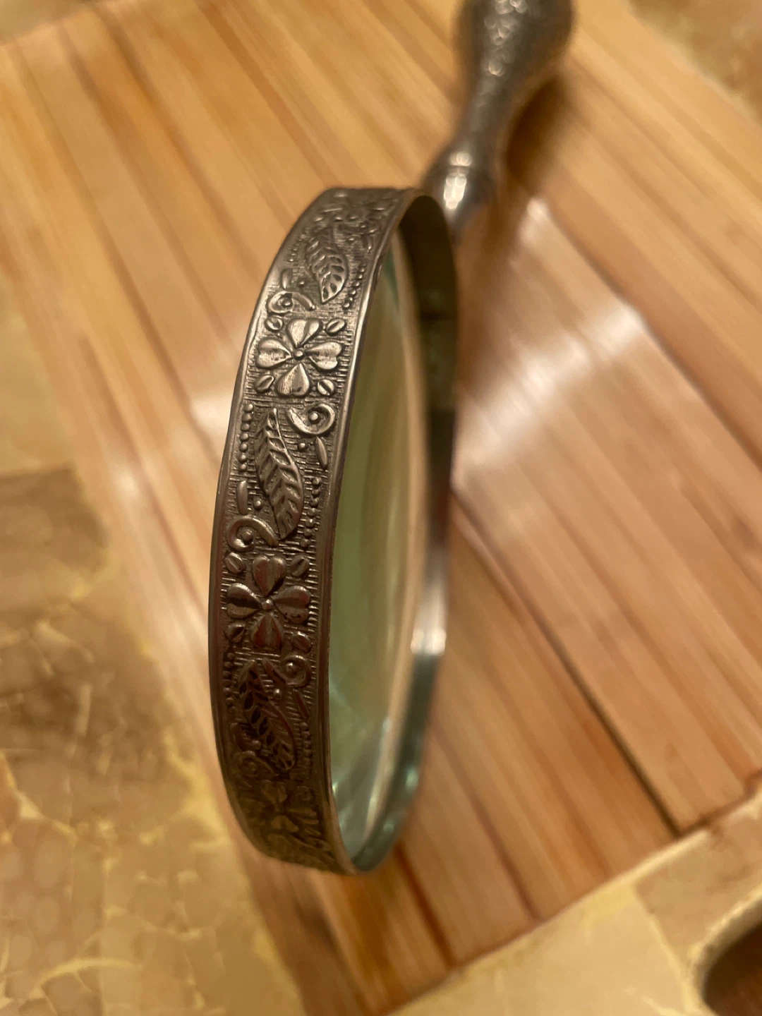 Ornate Metal Magnifying Glass with Decorative Handle - photo 3