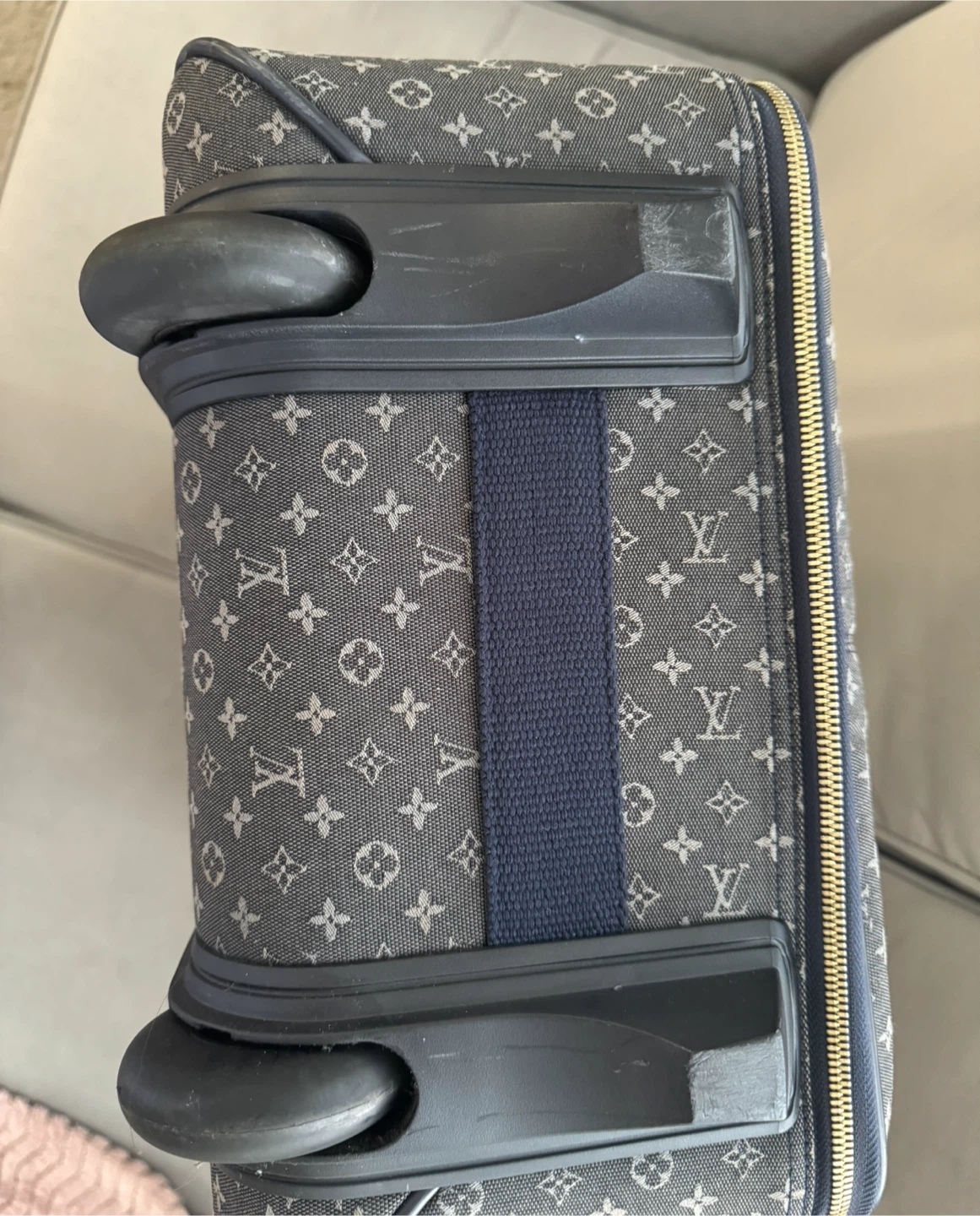 Louis Vuitton Monogram Suitcase - photo 5