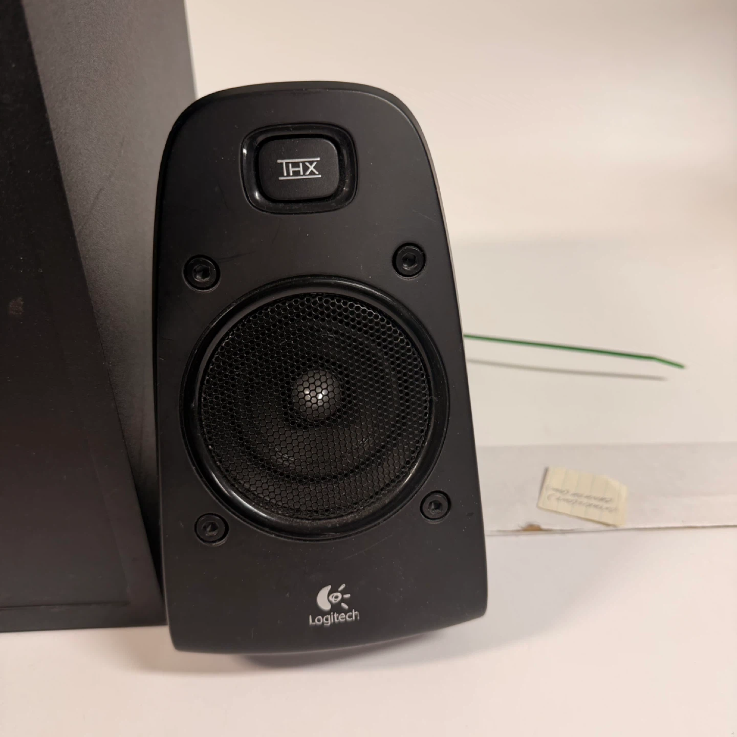 Logitech Z623 THX 2.1 Speaker System - photo 3