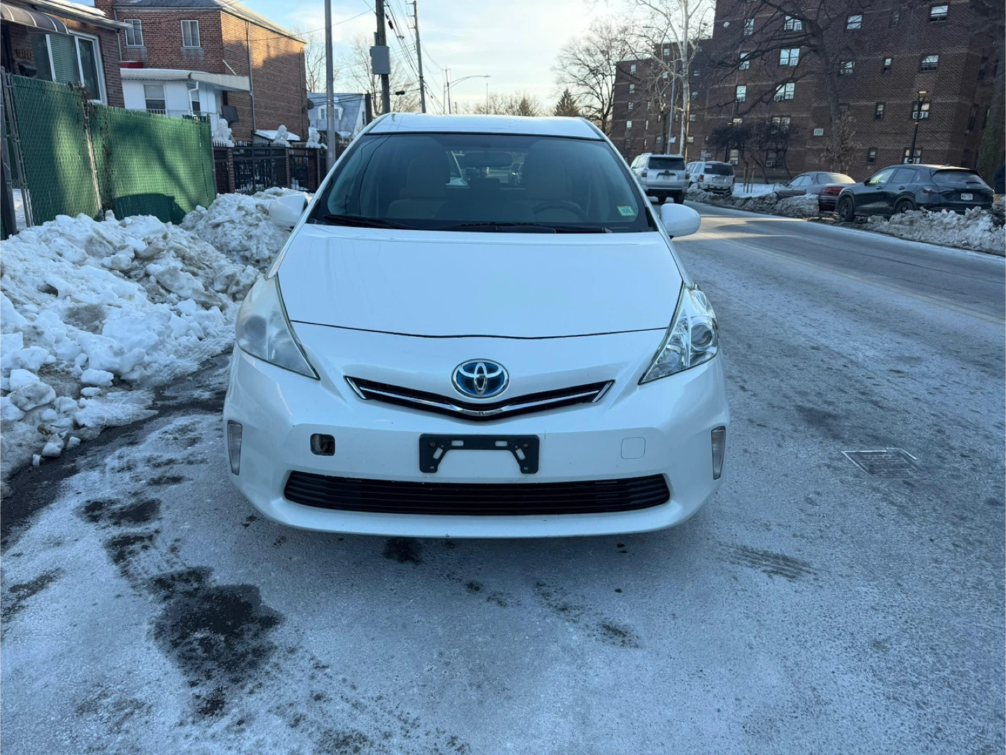 2012 Toyota Prius Hatchback V