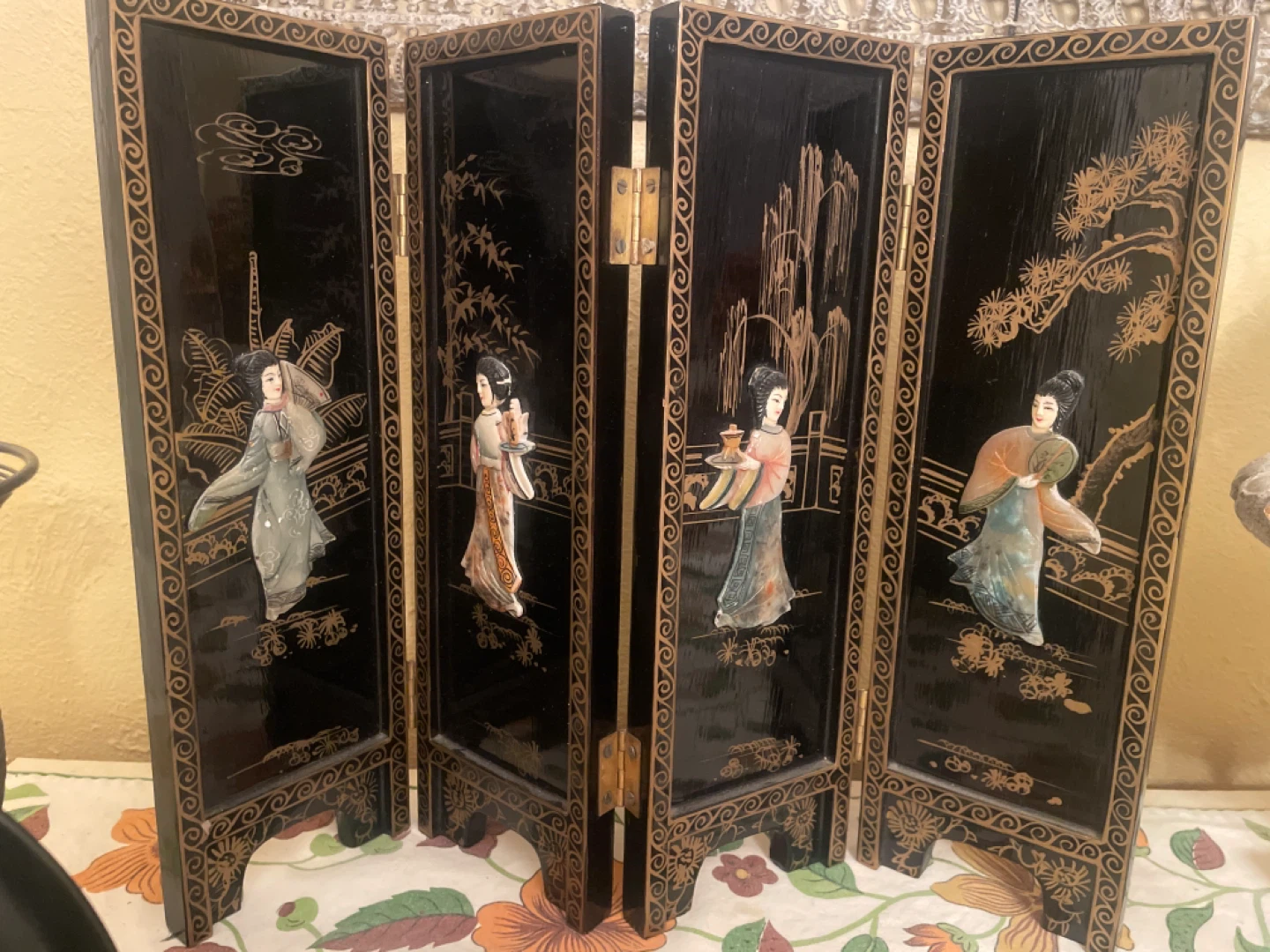 Vintage 4-Panel Oriental Black Lacquer Screen