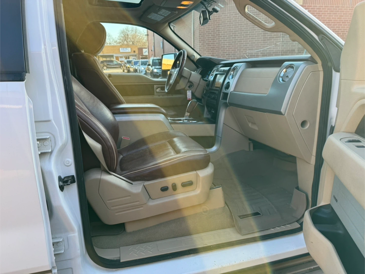 2012 Ford F-150 Lariat King Ranch Edition Truck - photo 3
