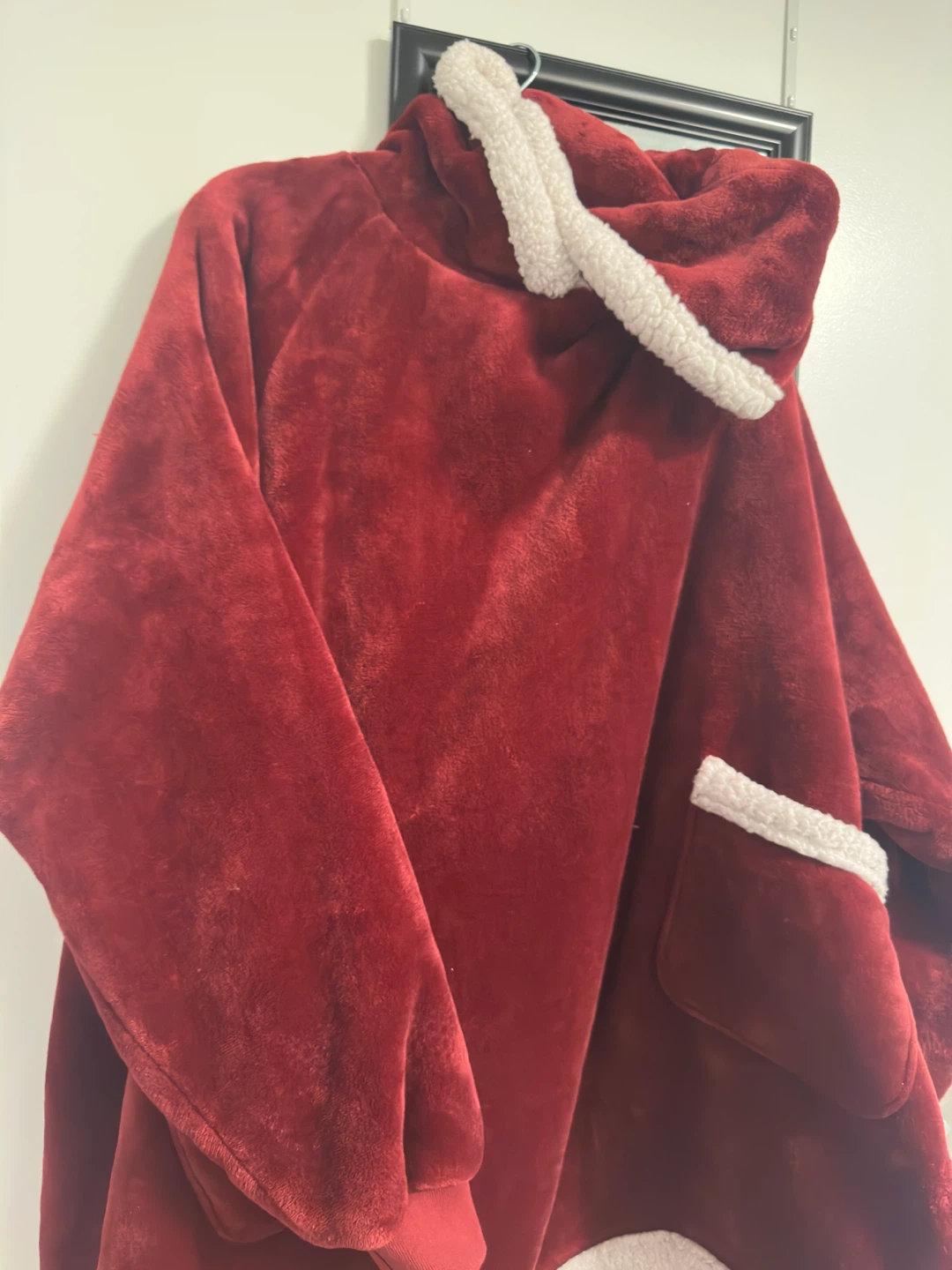 Cozy Red Fleece Blanket Hoodie - photo 2
